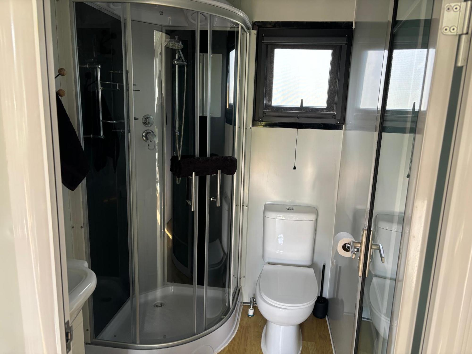 Adorable Little Container House Appartement Hastings Buitenkant foto